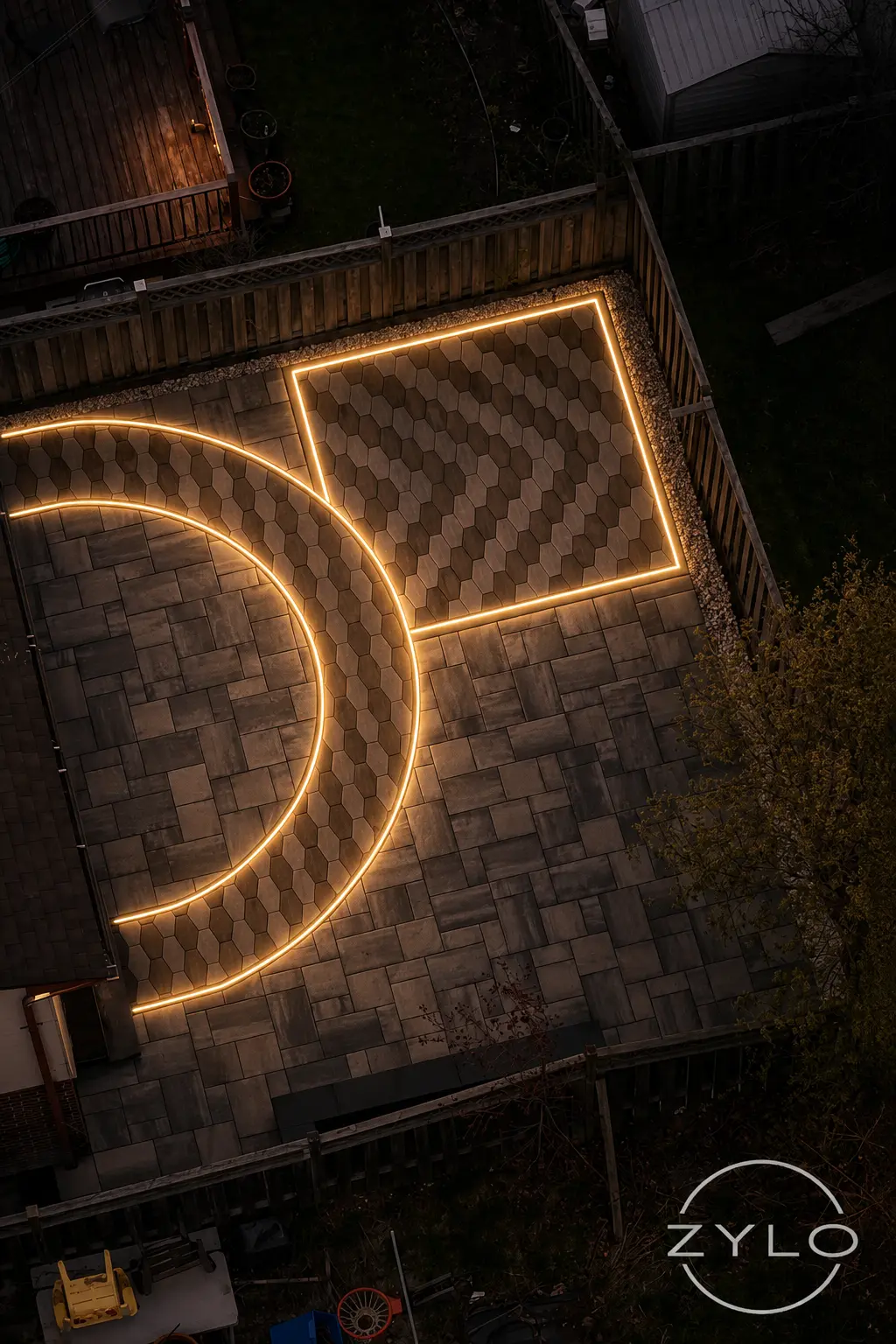 Curved and squared paver patio accents lit with Zylo LED
